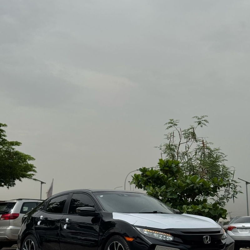 FOREIGN USED 2017 HONDA CIVIC TOURING FOR SALE image