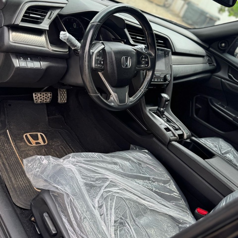 FOREIGN USED 2017 HONDA CIVIC TOURING FOR SALE image