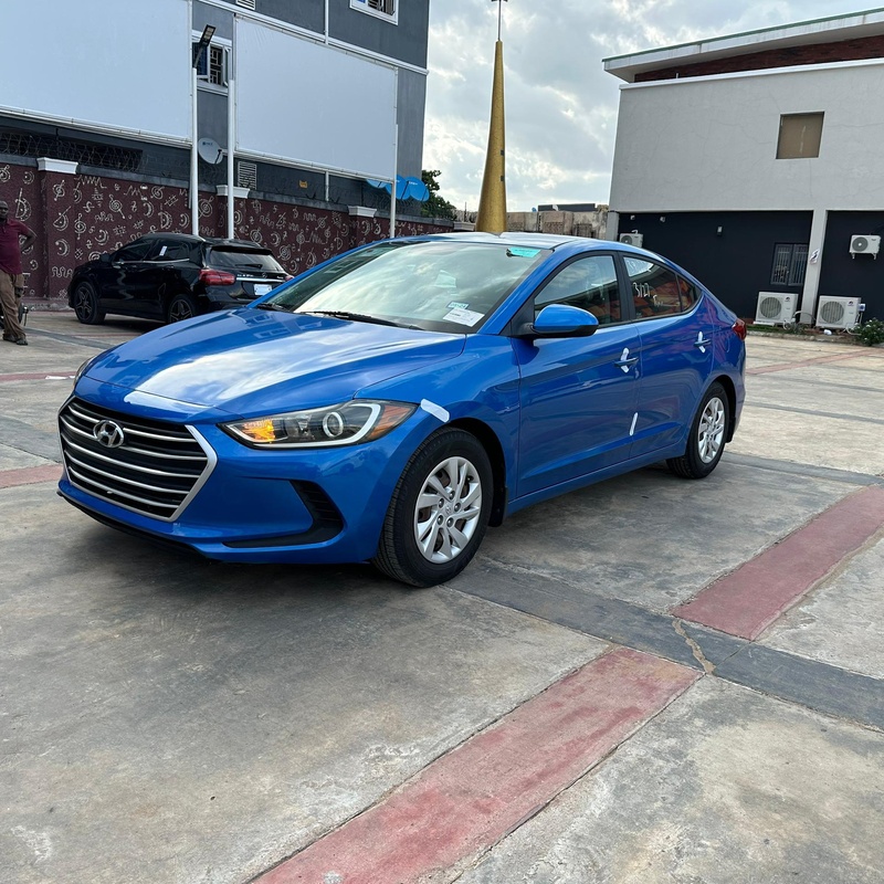 FOREIGN USED 2017 HYUNDAI ELANTRA SE FOR SALE image