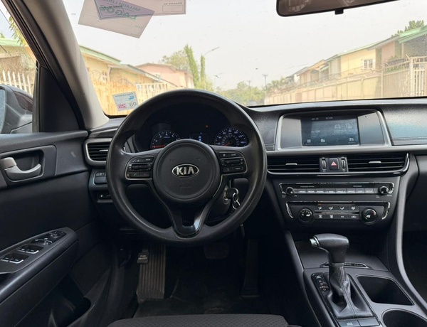 FOREIGN USED  2017 KIA OPTIMA  FOR SALE IN ABUJA