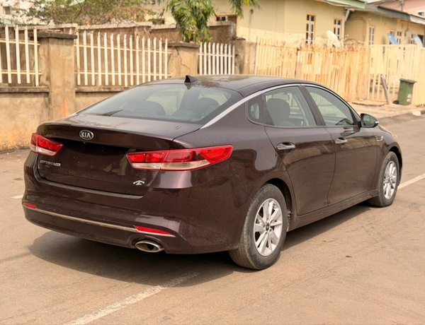 FOREIGN USED  2017 KIA OPTIMA  FOR SALE IN ABUJA