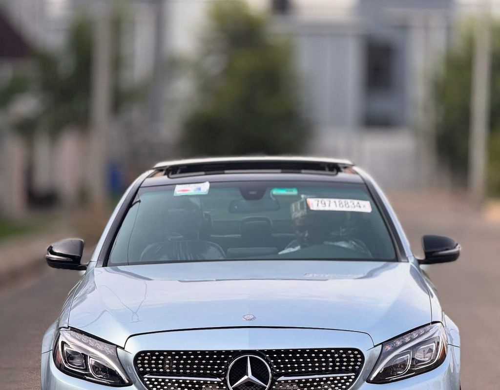 Nigerian Cars Hero Image