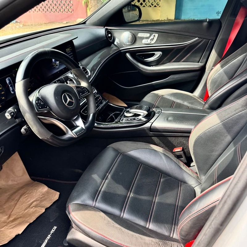 FOREIGN USED 2017 MERCEDES BENZ E43 AMG FOR SALE IN ABUJA image