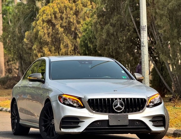 FOREIGN USED 2017 MERCEDES BENZ E43 AMG FOR SALE IN ABUJA