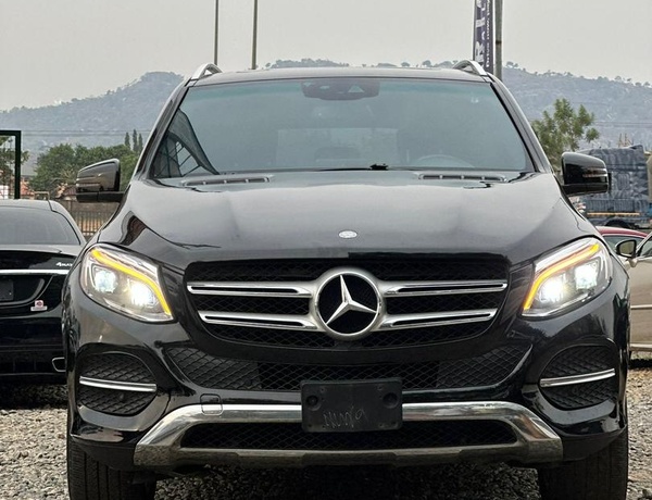 Foreign Used 2017 Mercedes GLE 350