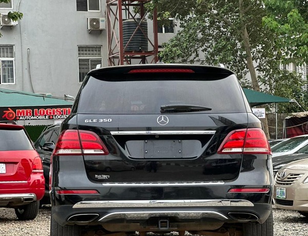 Foreign Used 2017 Mercedes GLE 350