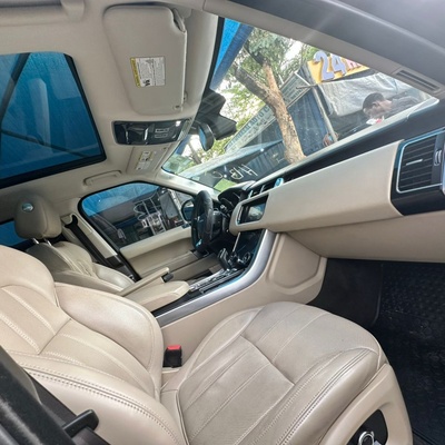 FOREIGN USED 2017 RANGE ROVER SPORT HSE FOR SALE IN ABUJA