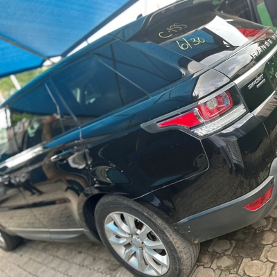 FOREIGN USED 2017 RANGE ROVER SPORT HSE FOR SALE IN ABUJA