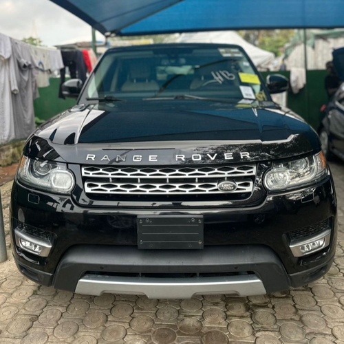 FOREIGN USED 2017 RANGE ROVER SPORT HSE FOR SALE IN ABUJA