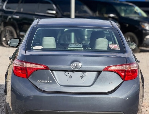 FOREIGN USED   2017 TOYOTA COROLLA (LE) FOR SALE