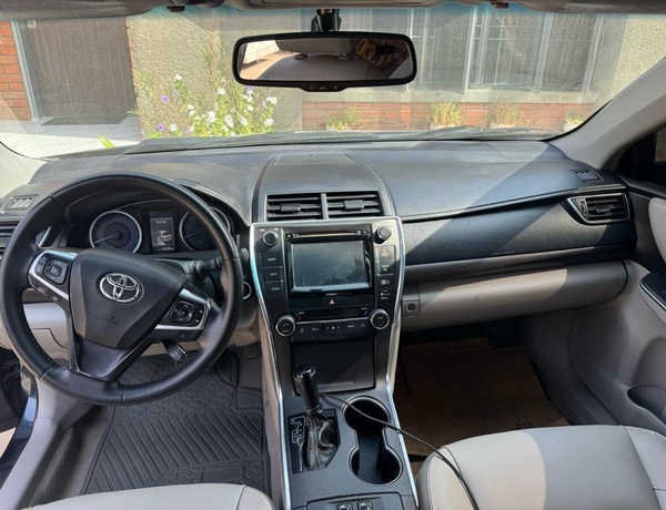 FOREIGN USED 2016 TOYOTA CAMRY XLE FOR SALE