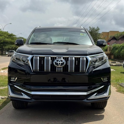 FOREIGN USED 2017 TOYOTA LAND CRUISER PRADO TX.L FOR SALE IN ABUJA