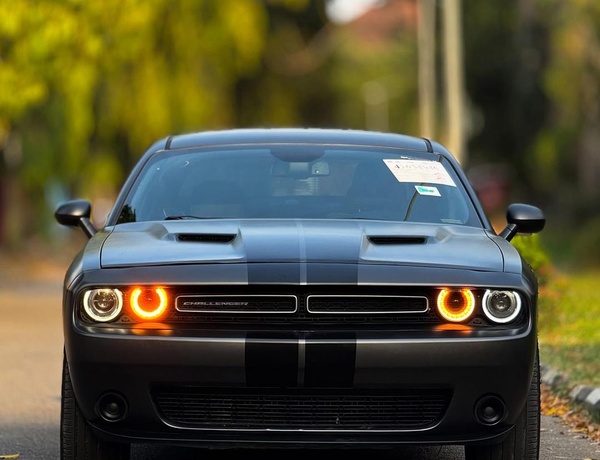 FOREIGN USED 2018 DODGE CHALLENGER FOR SALE IN ABUJA