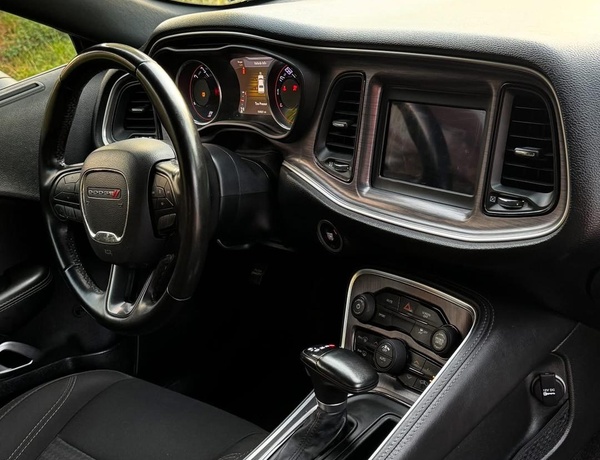 FOREIGN USED 2018 DODGE CHALLENGER FOR SALE IN ABUJA