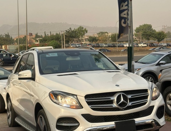 Foreign Used 2018 GLE350 Mercedes Benz for Sale In Abuja
