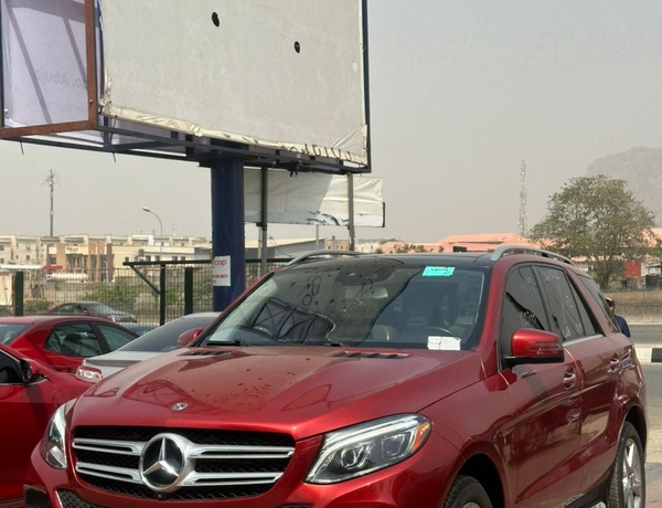 Foreign Used 2018 GLE350 Mercedes Benz for Sale In Abuja
