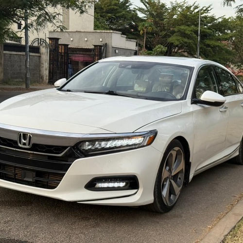 FOREIGN USED   2018 HONDA ACCORD TOURING IN ABUJA