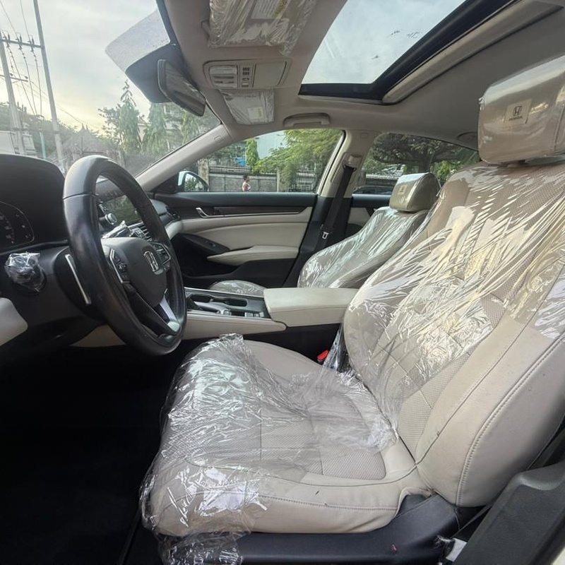 FOREIGN USED   2018 HONDA ACCORD TOURING IN ABUJA image