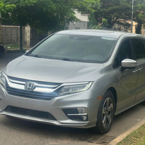 FOREIGN USED   2018 HONDA ODESSY TOURING FOR SALE IN ABUJA