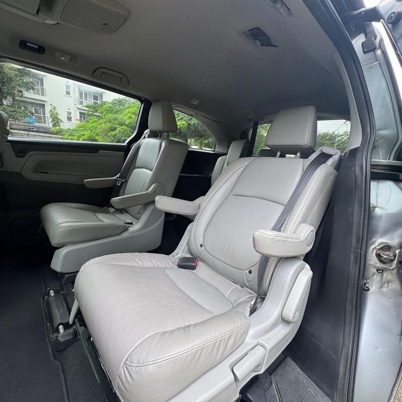 FOREIGN USED   2018 HONDA ODESSY TOURING FOR SALE IN ABUJA image
