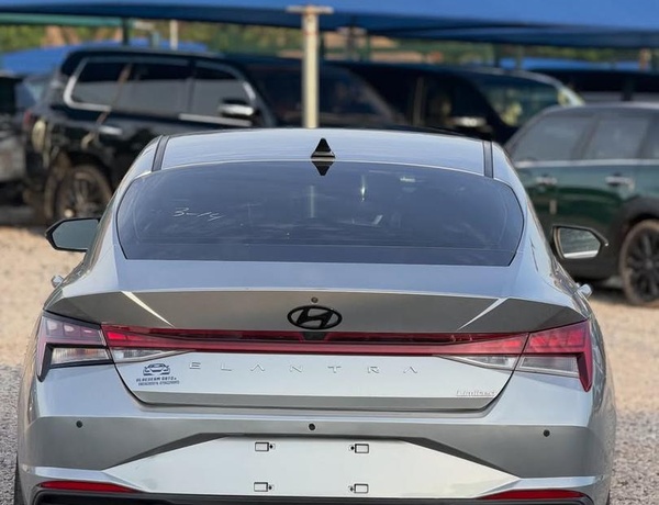 FOREIGN USED  2018 HYUNDAI ELANTRA FOR SALE IN ABUJA
