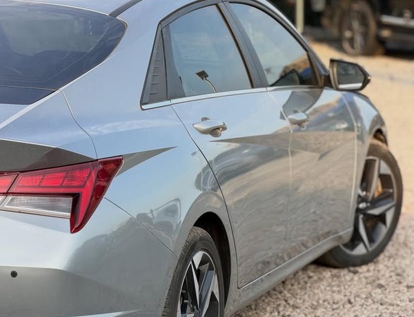 FOREIGN USED  2018 HYUNDAI ELANTRA FOR SALE IN ABUJA