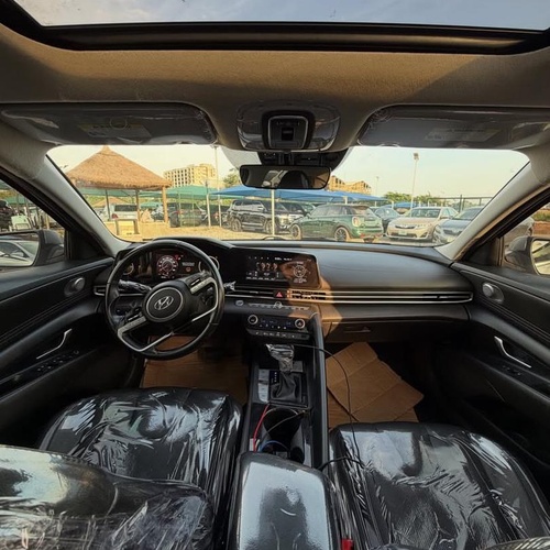 FOREIGN USED  2018 HYUNDAI ELANTRA FOR SALE IN ABUJA