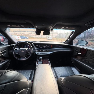FOREIGN USED 2018 LEXUS LS500 FULL OPTION FOR SALE