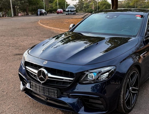 FOREIGN USED 2018 MERCEDES BENZ E63 AMG FOR SALE IN ABUJA