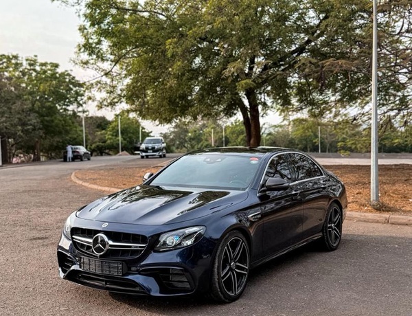 FOREIGN USED 2018 MERCEDES BENZ E63 AMG FOR SALE IN ABUJA
