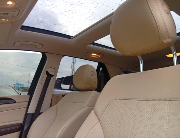 FOREIGN USED 2018 MERCEDES BENZ GLE350 FULL OPTION FOR SALE