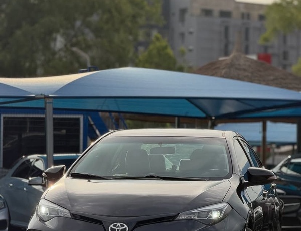 FOREIGN USED 2018 TOYOTA COROLLA (S) FOR SALE IN ABUJA