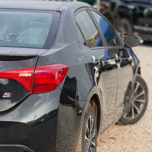 FOREIGN USED 2018 TOYOTA COROLLA (S) FOR SALE IN ABUJA