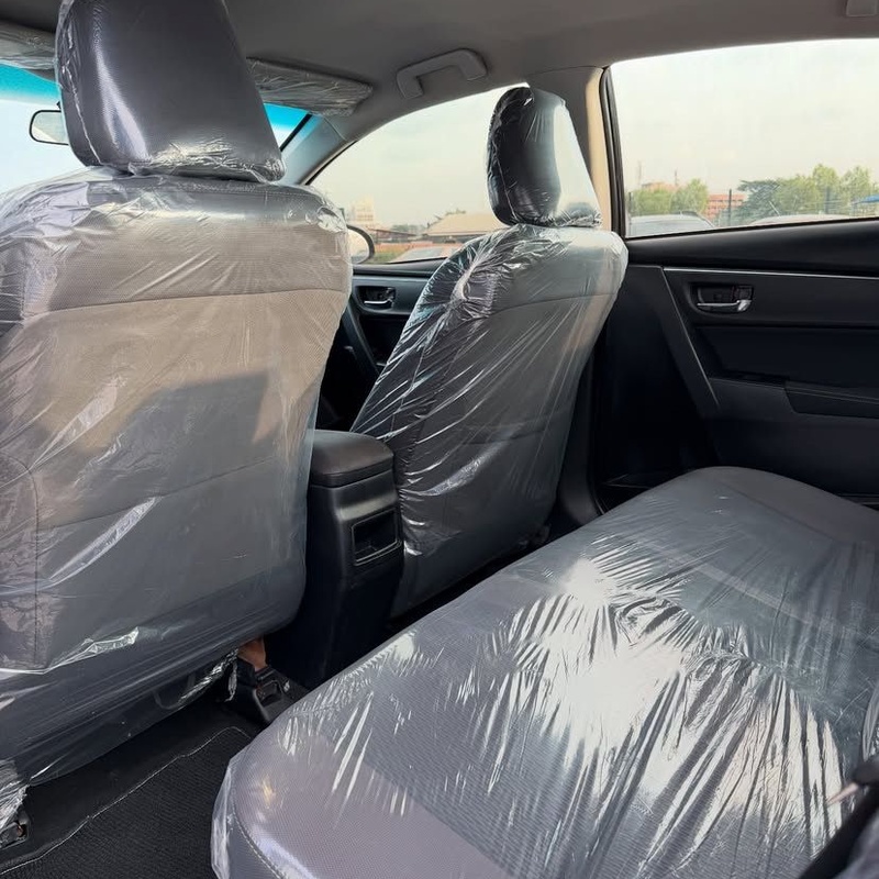 FOREIGN USED 2018 TOYOTA COROLLA (S) FOR SALE IN ABUJA image