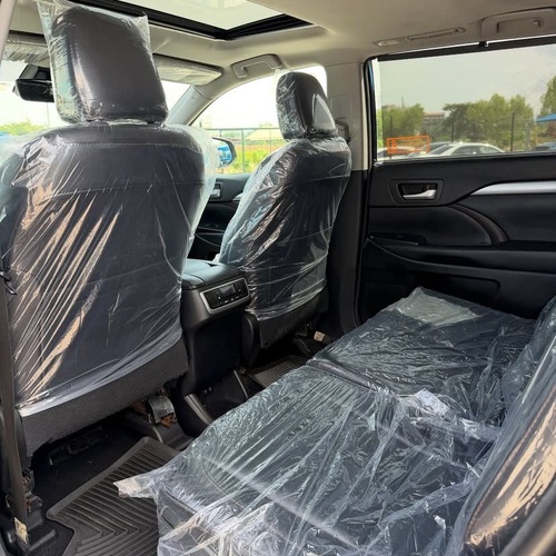 FOREIGN USED   2018 TOYOTA HIGHLANDER FOR SALE IN ABUJA