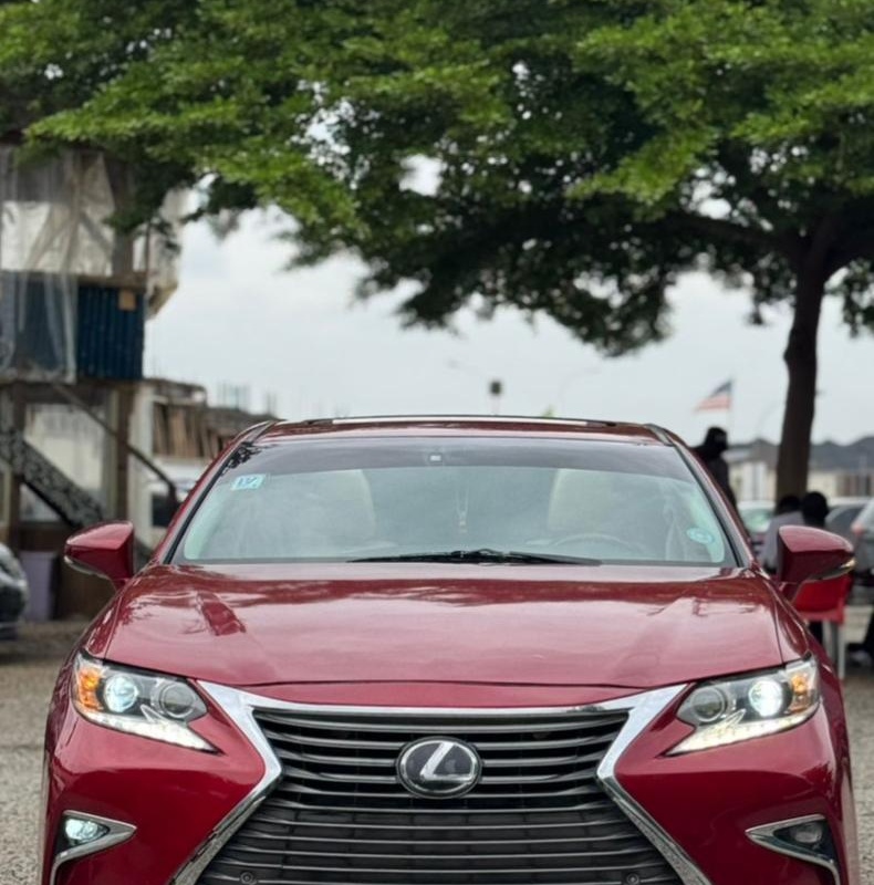 FOREIGN USED 2018 UPGRADED LEXUS ES350 FOR SALE image