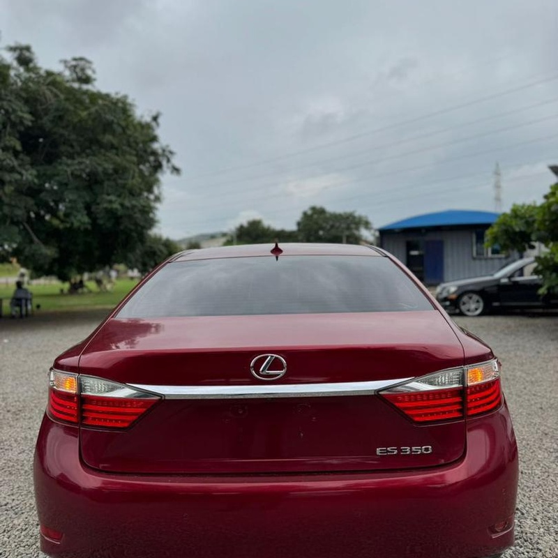 FOREIGN USED 2018 UPGRADED LEXUS ES350 FOR SALE image