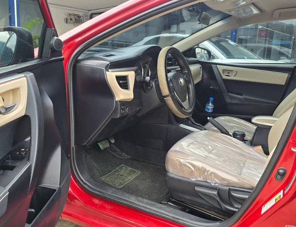 FOREIGN USED 2018 UPGRADED TOYOTA COROLLA FOR SALE