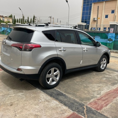 FOREIGN USED 2018 UPGRADED TOYOTA RAV4 XLE FOR SALE