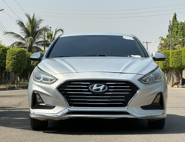 Foreign Used 2019 Hyundai Sonata SE for Sale In Abuja