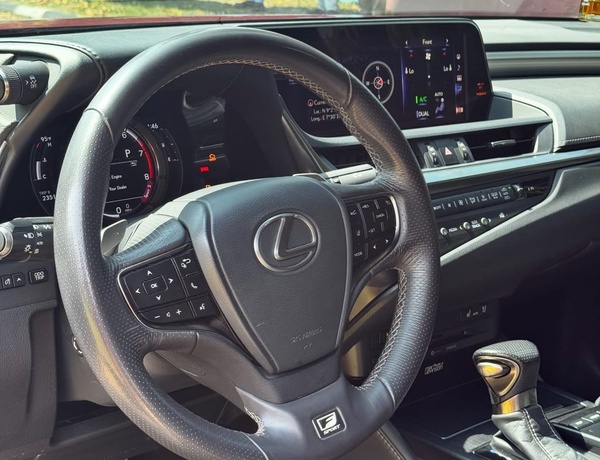 FOREIGN USED 2019 LEXUS ES350 F-SPORT FOR SALE IN ABUJA
