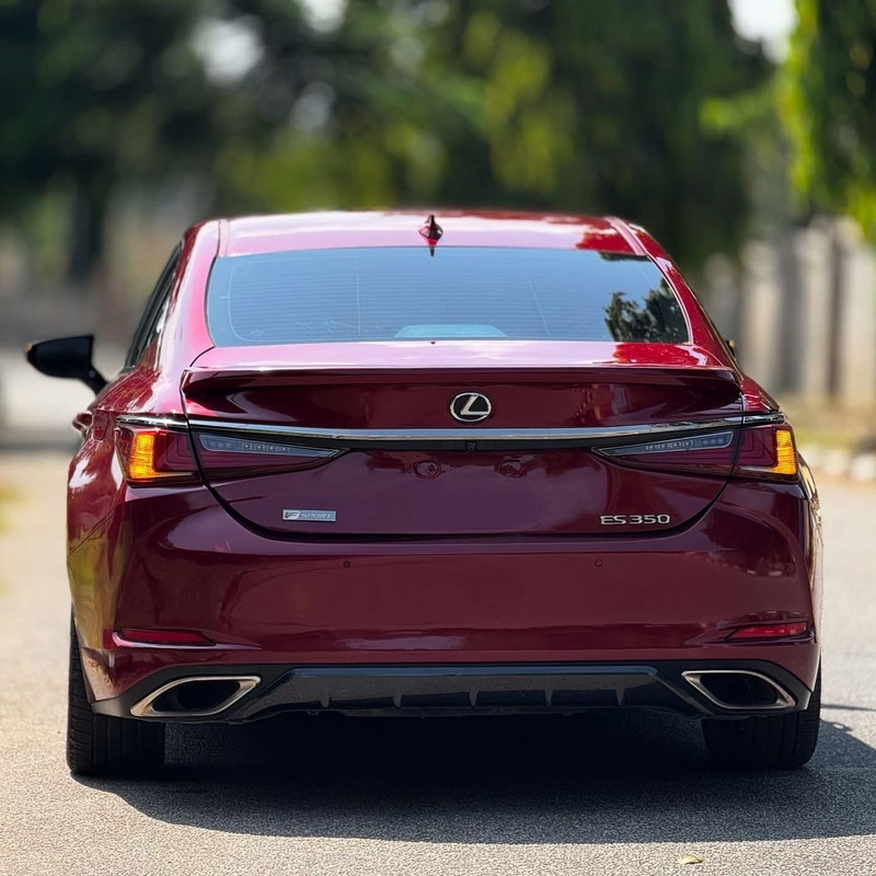 FOREIGN USED 2019 LEXUS ES350 F-SPORT FOR SALE IN ABUJA image