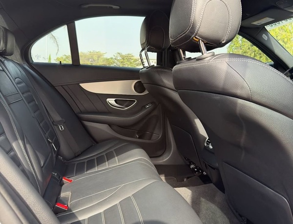 Foreign Used 2019 Mercedes Benz C64 for Sale In Abuja