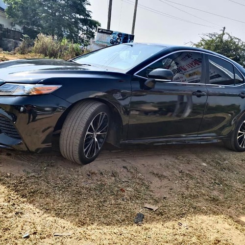 FOREIGN USED 2019 TOYOTA CAMRY SE FOR SALE