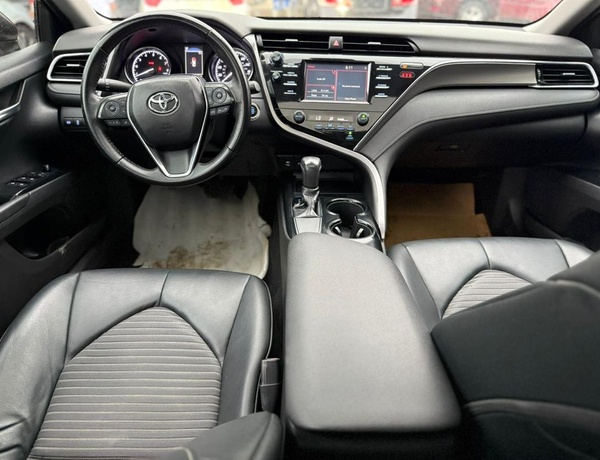 FOREIGN USED 2019 TOYOTA CAMRY SE FOR SALE
