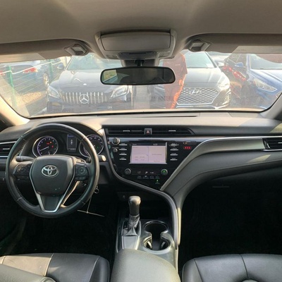 FOREIGN USED 2019 TOYOTA CAMRY SE FOR SALE IN ABUJA