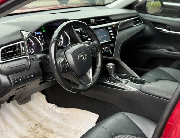 FOREIGN USED 2019 TOYOTA CAMRY SE FOR SALE