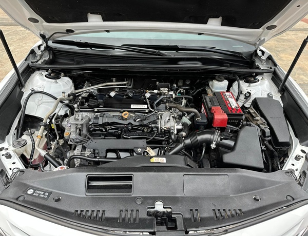 FOREIGN USED 2019 TOYOTA CAMRY SE FOR SALE