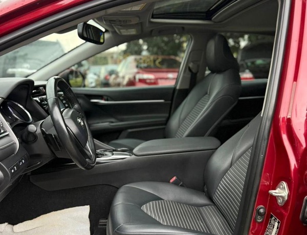 FOREIGN USED 2019 TOYOTA CAMRY SE FOR SALE
