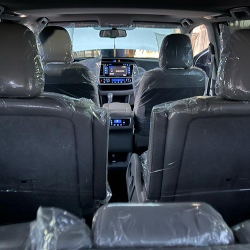 FOREIGN USED 2019 TOYOTA HIGHLANDER XLE FOR SALE IN ABUJA